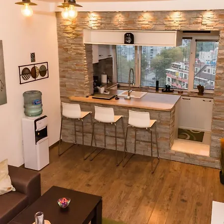 Синьо Лято Apartment