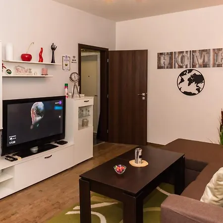 Apartment Синьо Лято *